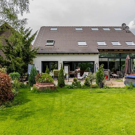 Wunderschoene Terrassenwohnung Mit Blick Ins Gruene! Meerbusch Exterior foto